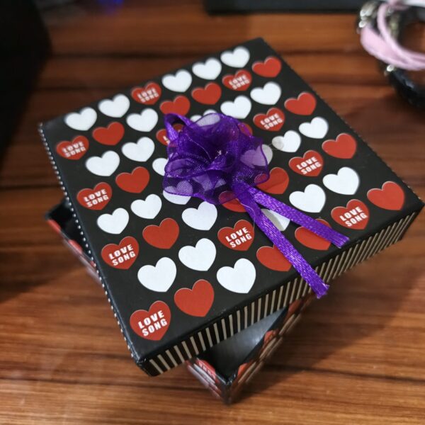 Only Box (Love)